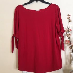 Prospect Blvd Split Sleeve Top